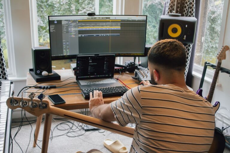 The Ultimate Guide to Setting Up Your Home Recording Studio